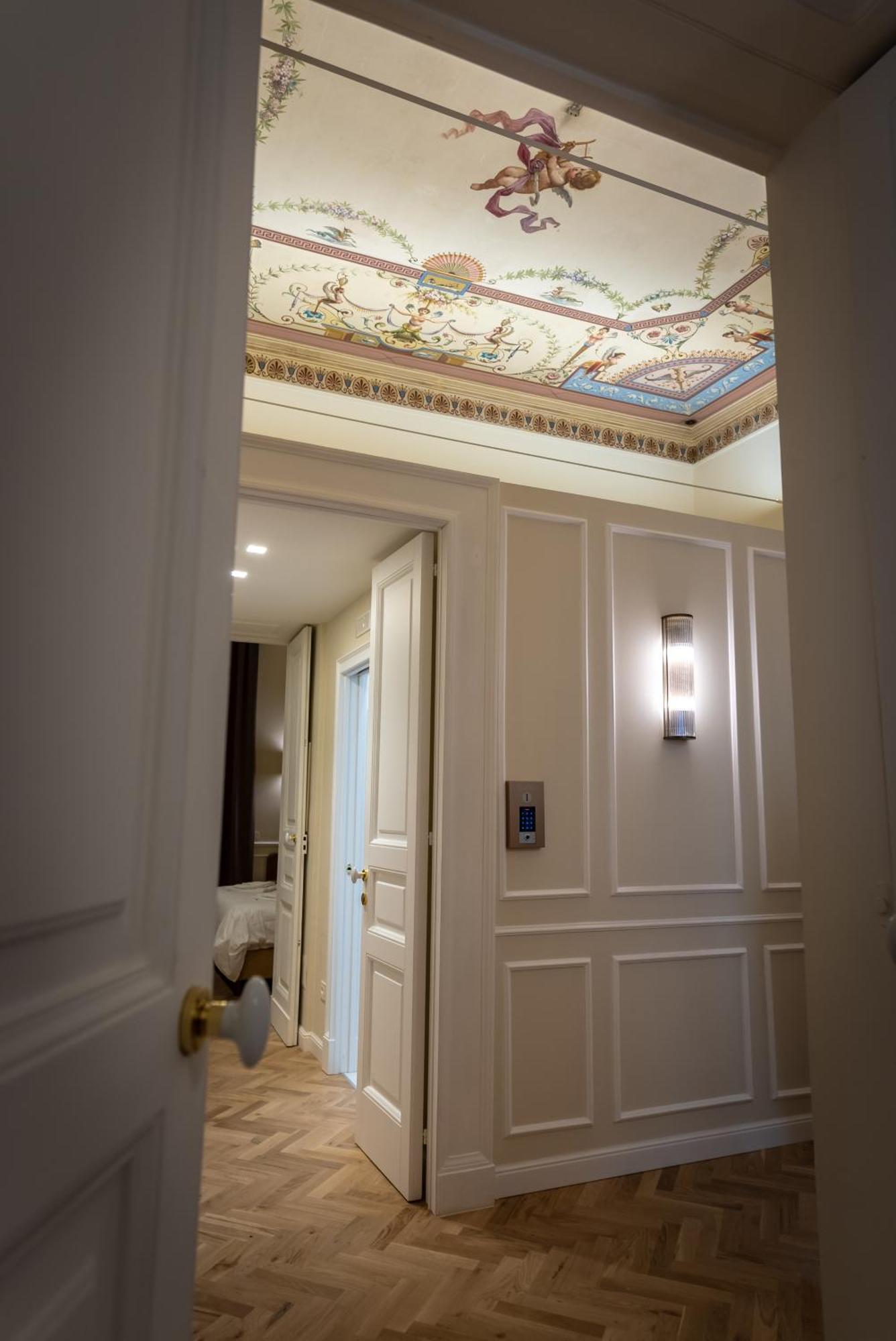 Antica Dimora Pessina Hotel เนเปิลส์ ภายนอก รูปภาพ
